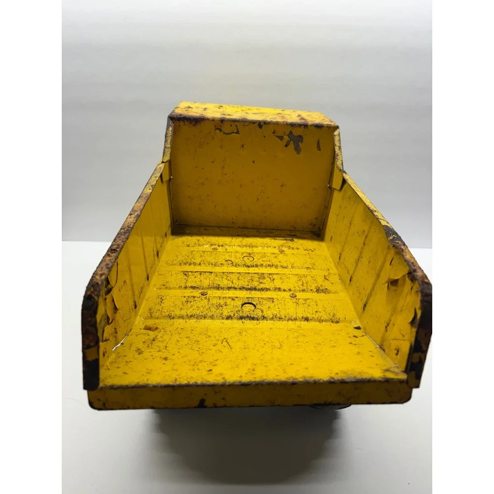 Vintage 1970s Mighty Tonka Dump Truck XMB-975 Pressed Steel Yellow Heavy Duty